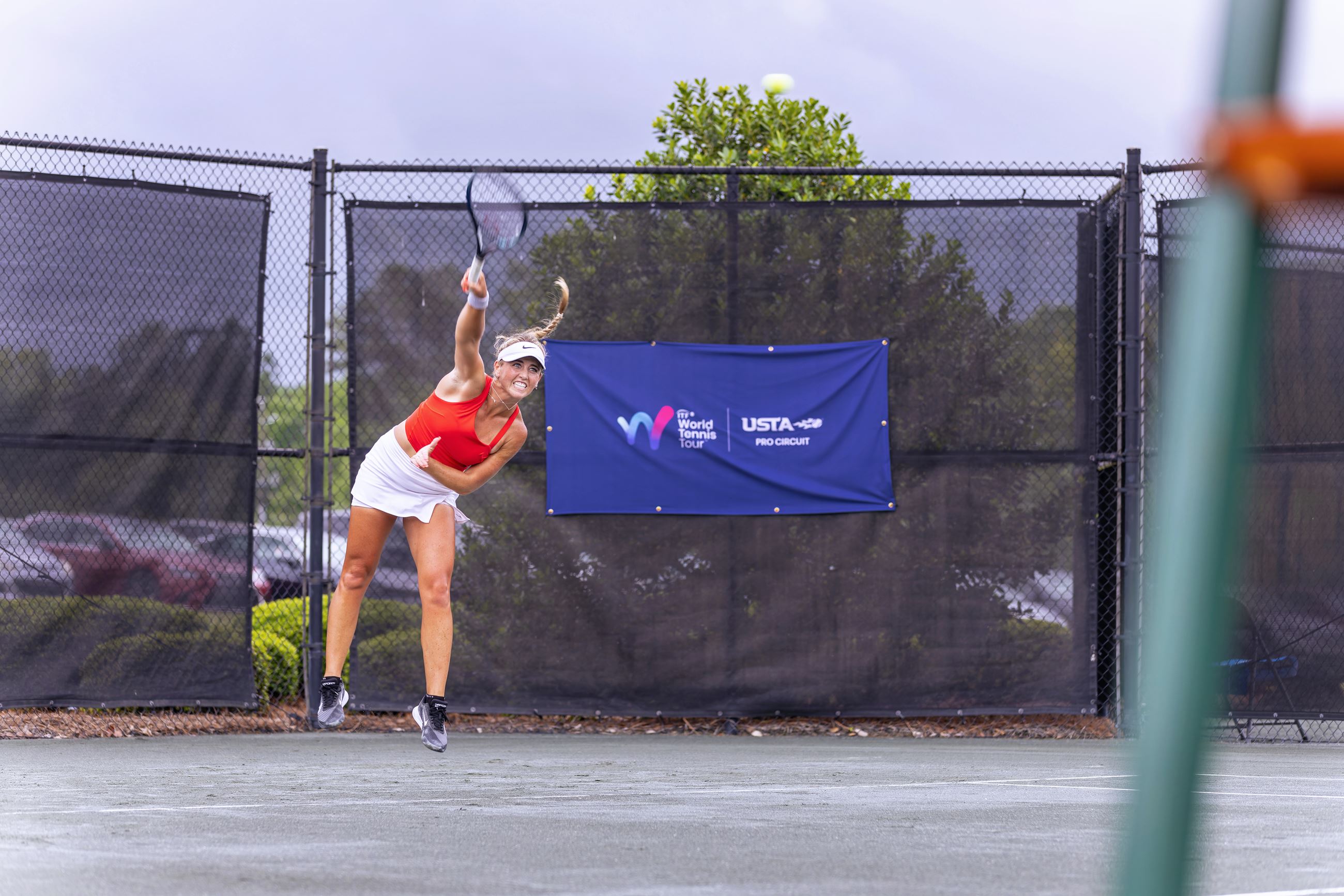 Womens Pro Classic player